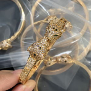 Cartier Bangle NO:Y188058 Material:copper+18k gold