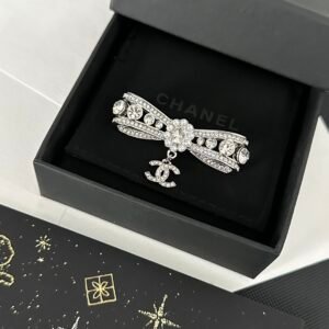 Chanel Brooch NO:C182-XZ Material:copper