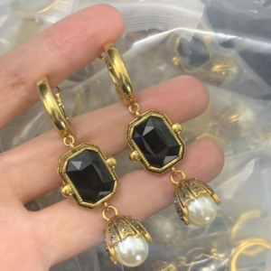 Alexander mcqueen Earring NO:Y186907 Material:copper+18k gold