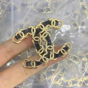 Chanel Brooch NO:Y197200 Material:copper+18k gold