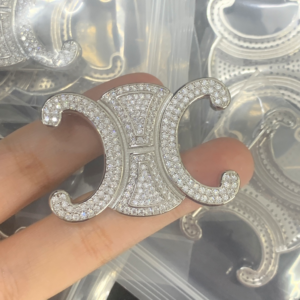 Celine Brooch NO:Y179081 Material:copper+18k gold