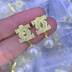 Cartier Earring NO:Y220095 Material:copper+18k gold