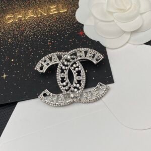 Chanel Brooch NO:C299-XZ Material:copper