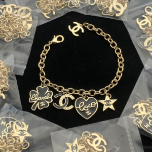 Chanel Bracelet NO:Y194611 Material:copper+18k gold