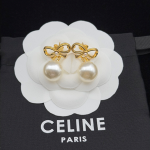 Celine Earring NO:Y135564 Material:copper+18k gold