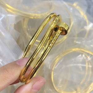 Cartier Bangle NO:Y186122 Material:copper+18k gold