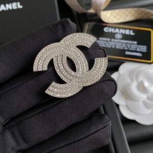 Chanel Brooch NO:D017 Material:copper