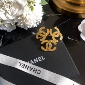 Chanel Brooch NO:C254-XZ Material:copper