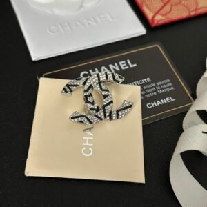 Chanel Brooch NO:C433-XZ Material:copper