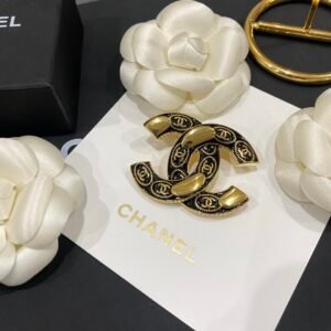 Chanel Brooch NO:C266-XZ Material:copper