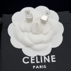 Celine Earring NO:Y136043 Material:copper+18k gold