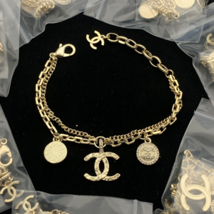 Chanel Bracelet NO:Y193898 Material:copper+18k gold