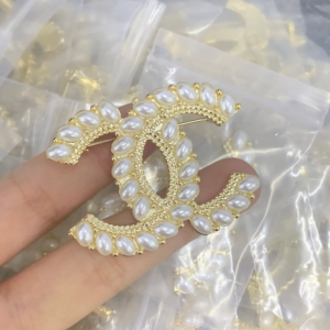 Chanel Brooch NO:Y198282 Material:copper+18k gold