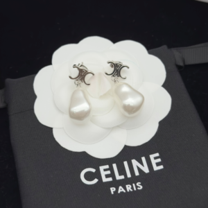 Celine Earring NO:Y130375 Material:copper+18k gold