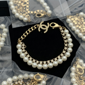 Chanel Bracelet NO:Y196391 Material:copper+18k gold